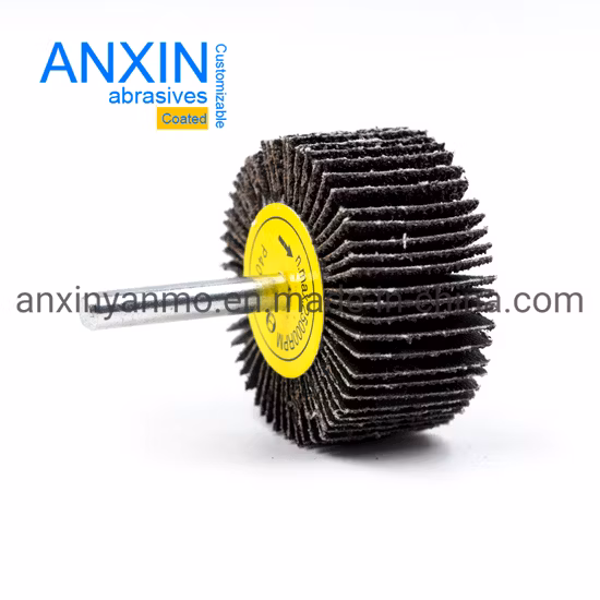 Лепестковый диск из оксида алюминия 50 x 25 мм, зернистость 60, с хвостовиком для шлифования металлических отверстий.